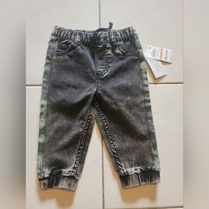Baby's bottom pants,12 momths,NWT,black,camo
